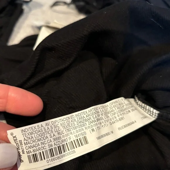 Women's Black Zara Cropped Top - Size Medium NWT - Picture 6 of 13